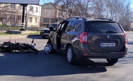 У Сумах сталася ДТП з мотоциклістом (оновлено)