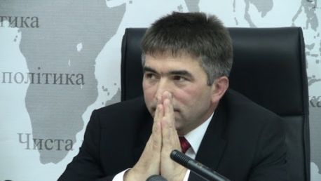 У Сумах дезінфікуючий засіб купують у фірми ексдепутата на третину дорожче, ніж у Києві