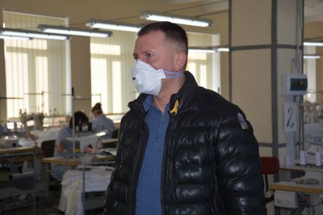 Нардеп від Сумщини похвалився, що у підприємства його дружини замовили партію антисептиків