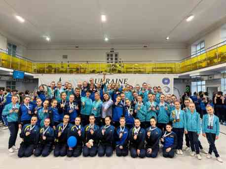 Сум&rsquo;яни відзначилися на всеукраїнських змаганнях зі спортивної аеробіки в Житомирі