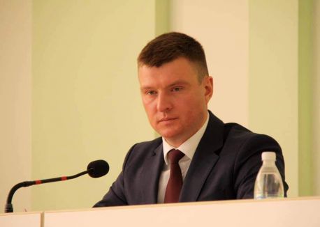 Сумський депутат Акпєров заявив, що фракція Слуга народу проігнорувала указ Зеленського