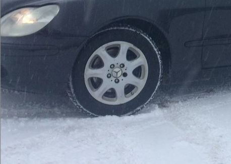 У Сумах збив на смерть і протягнув на капоті