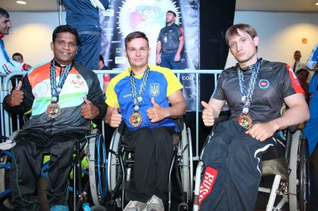 Сумський чемпіон світу показав, як тренується вдома (відео)