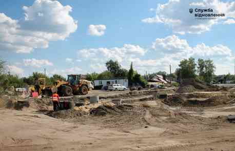 У Тростянці розпочали відновлення Привокзальної площі