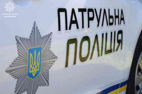 Сумські патрульні виявили двох чоловіків, які перебували в розшуку