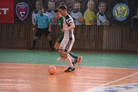 &ldquo;Food Centre-СумДУ&rdquo; залишають четверо гравців