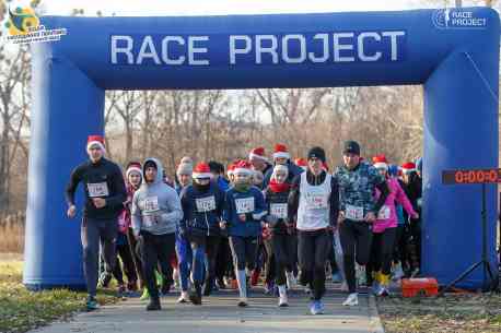 У Сумах провели традиційний забіг Святого Миколая